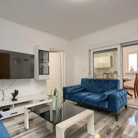Apartament Adrijano
