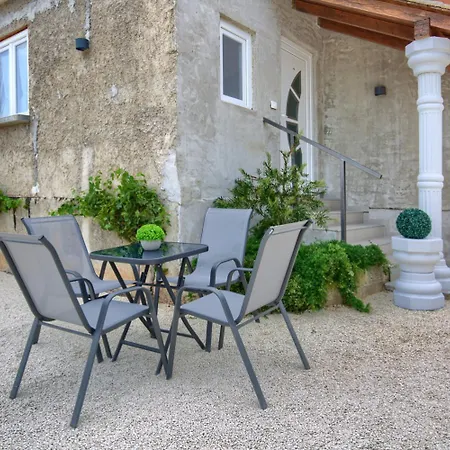 Апартаменты Adrijano Пула