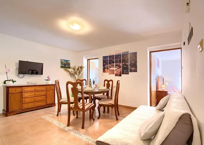 Apartment Adrijano Pula