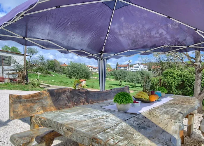 Apartment Adrijano Pula