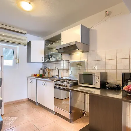 Apartman Adrijano